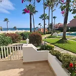 Sandy House Дом отдыха Эстепона